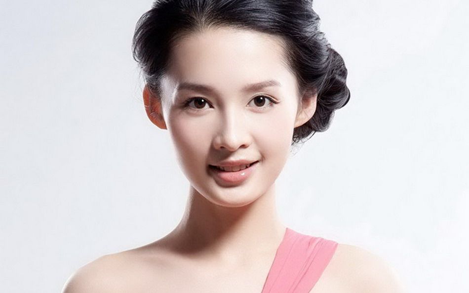 清纯美女李沁高清写真