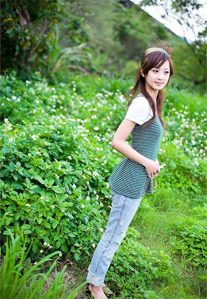 鲜嫩清纯萌妹子高清写真