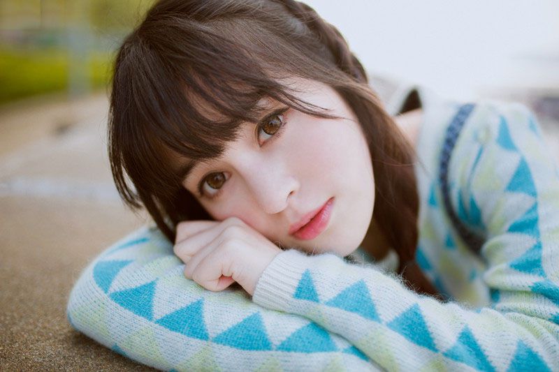 邻家萌妹子户外唯美写真