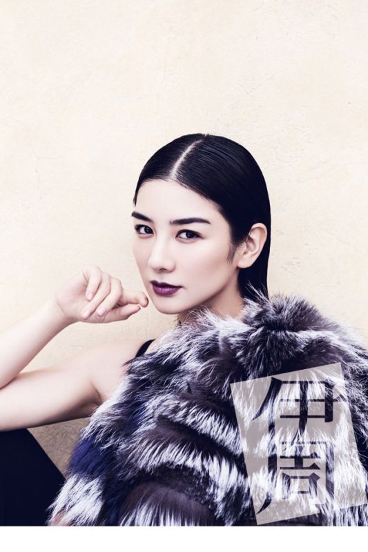 美女明星黄奕唯美迷人写真