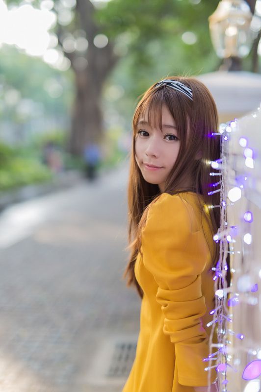 清纯甜美美眉户外高清写真照