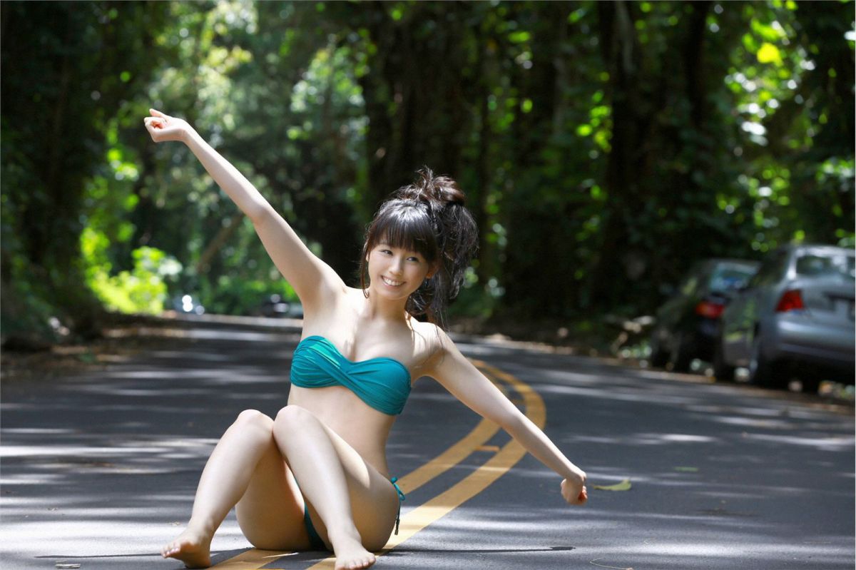 性感美女小池里奈比基尼高清写真