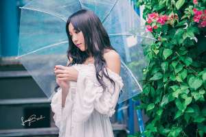 小清新校花美女户外迷人写真