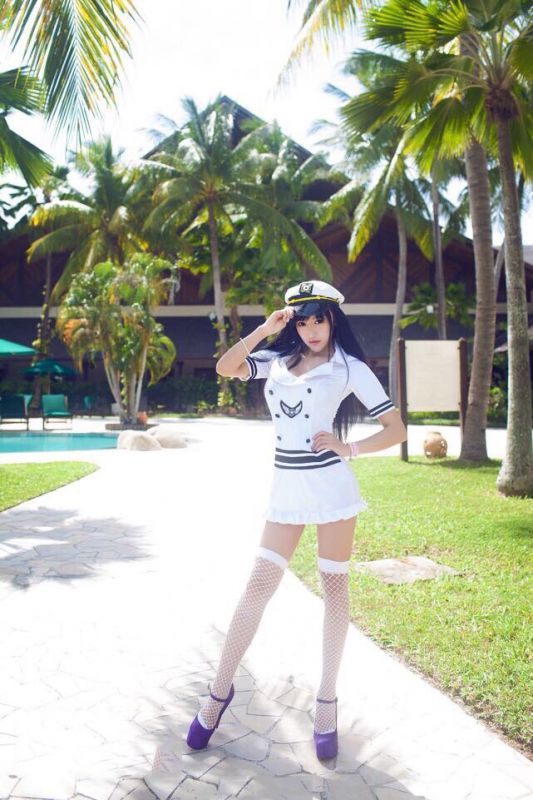 美女校花迷人大胸化身性感警察制服诱惑