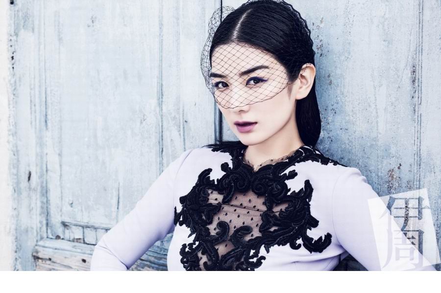美女明星黄奕唯美迷人写真