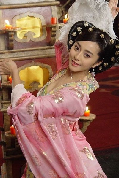 范冰冰妖艳古装剧照