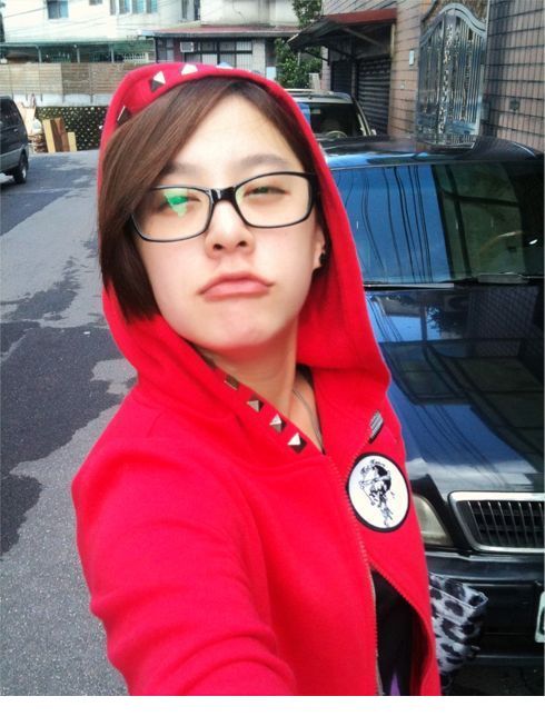 台湾美女黄小柔新浪微博特选相片