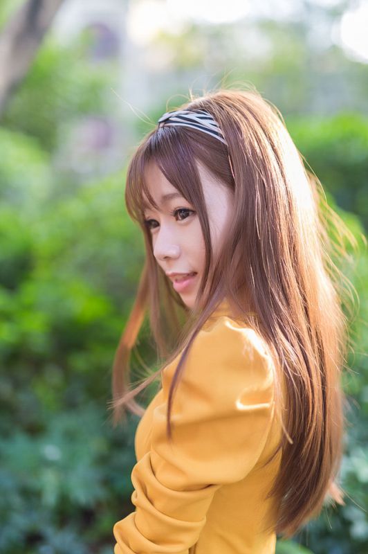 清纯甜美美眉户外高清写真照
