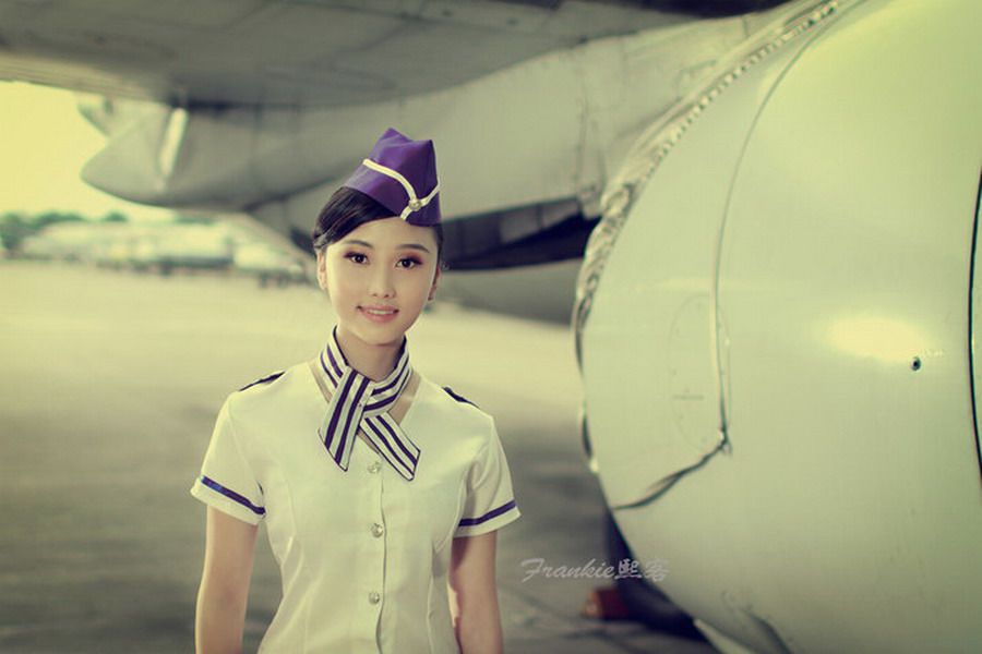清纯空姐制服诱惑高清写真