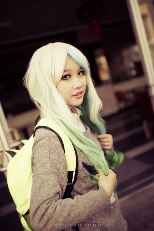 萝莉萌妹子cosplay洋娃娃街拍照