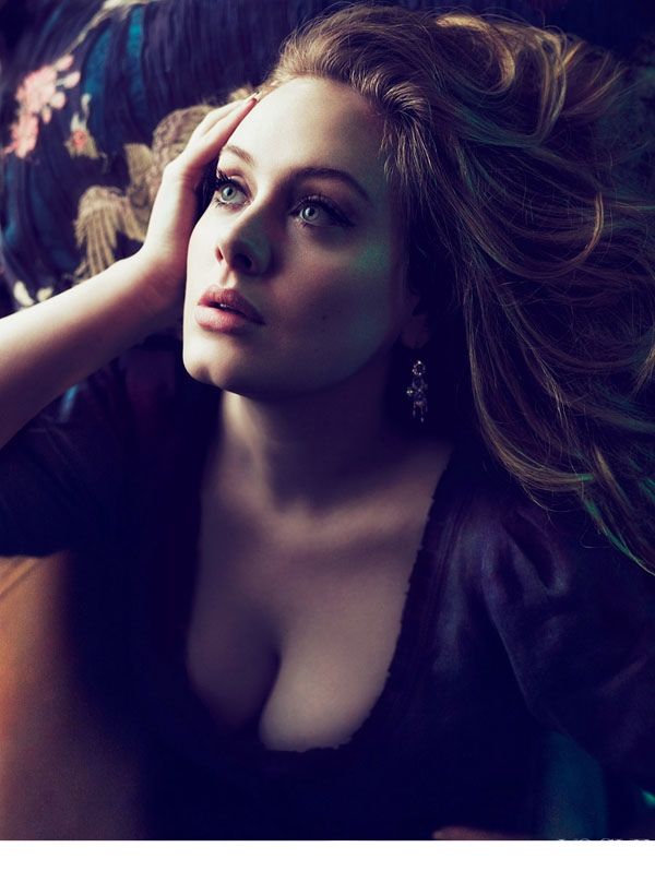 adele登VOGUE杂志封面拍摄写真