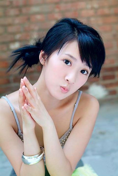 李念清纯俏皮高清写真