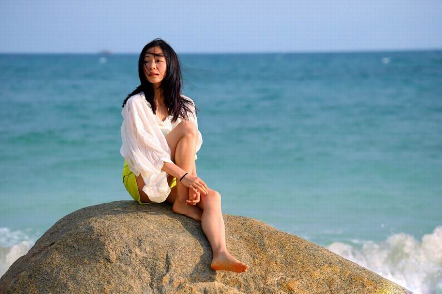 清纯美女江一燕海滩风情写真