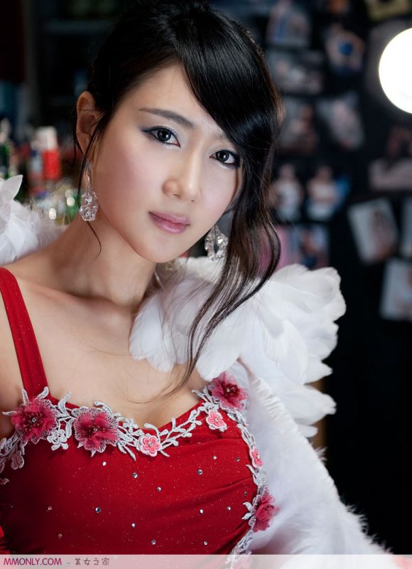 韩国妩媚美女高清迷人写真