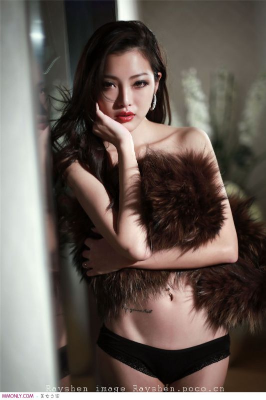 惊艳嫩模私房性感诱惑写真