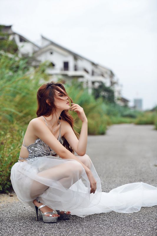 美女模特凯琳唯美动人写真