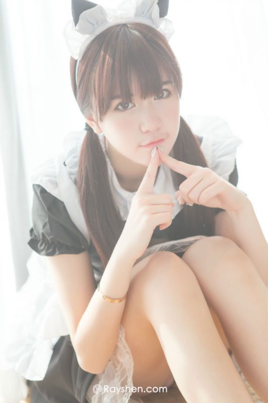 清纯妹子女仆制服诱惑写真