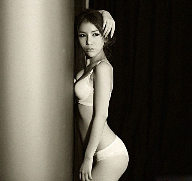 内衣嫩模Rita雷可儿私房高清写真