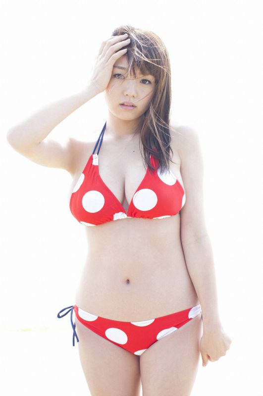 筱崎爱性感比基尼私房写真