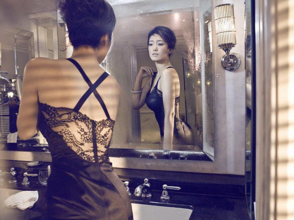 熟女巩俐性感妖娆秀美臀写真