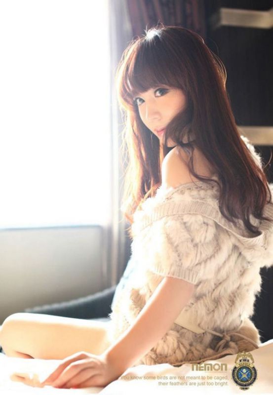 性感少妇完美演绎丰胸翘臀诱惑