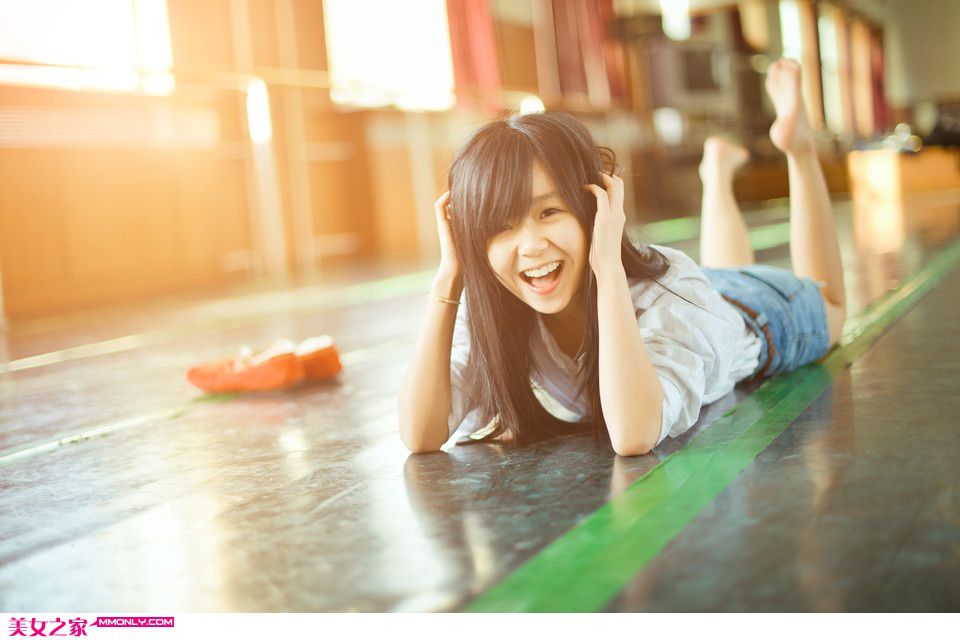 四川大学校花清纯可爱写真