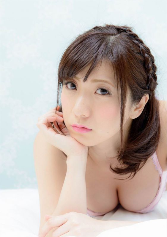 女优川奈舞性感内衣迷人写真