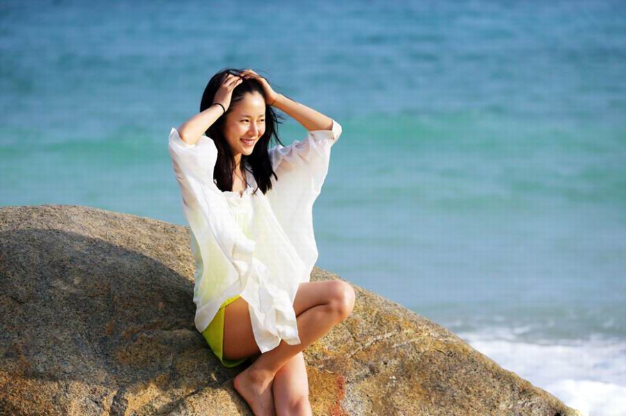 清纯美女江一燕海滩风情写真