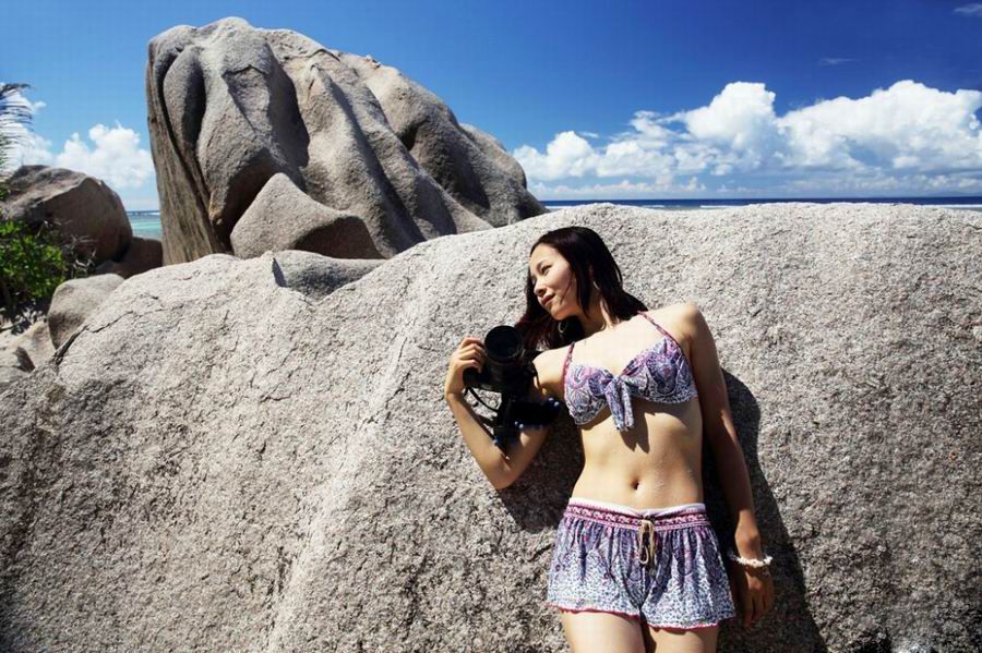 江一燕户外素颜美女写真照