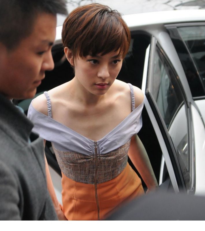 女星孙俪性感高清活动照