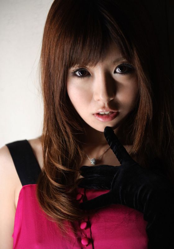 大胸萌妹子高清性感写真
