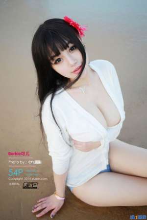 比基尼美女Barbie可儿三亚旅拍新图