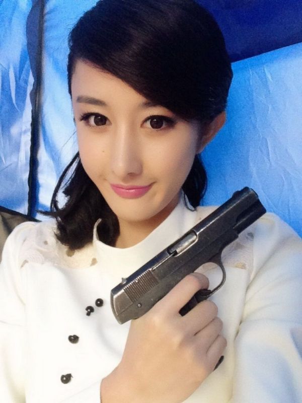 甜美女孩文梦洋生活自拍照
