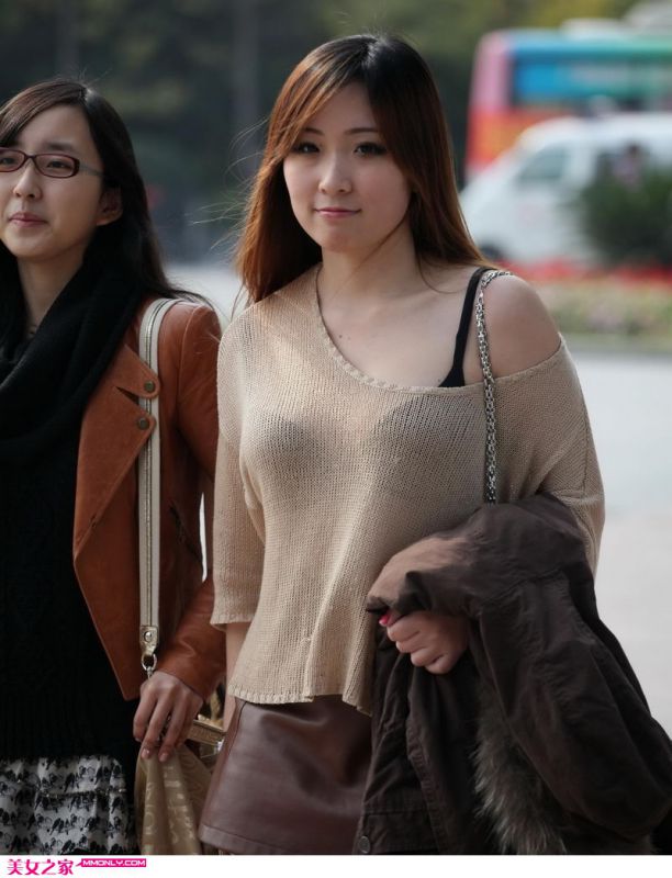 妩媚奶茶美女高清迷人写真