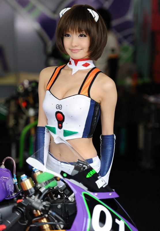卡哇伊萌妹子cosplay凌波丽写真