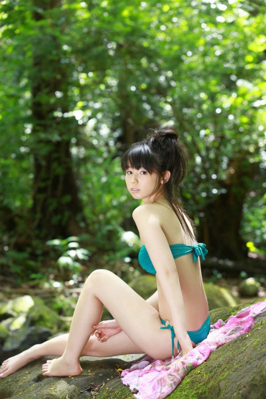 性感美女小池里奈比基尼高清写真