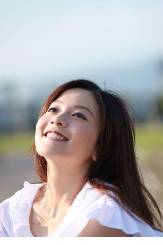 美女模特喻虹渊清纯迷人私照