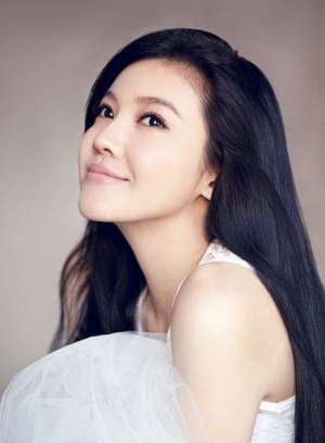 美女杨子姗清纯迷人写真