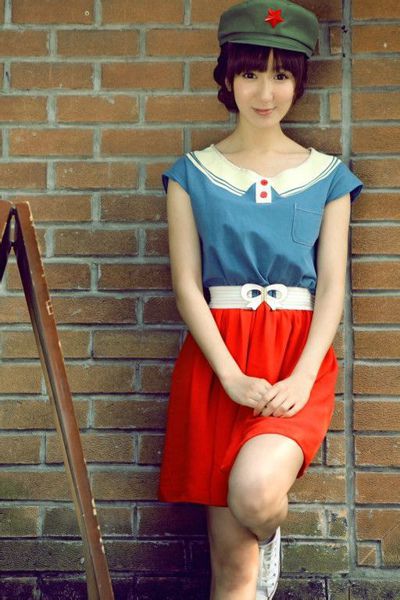 娄艺潇甜美靓丽高清写真照