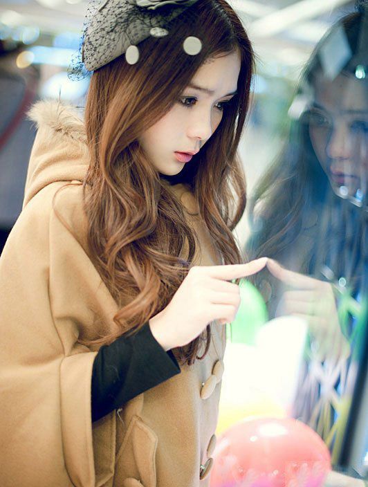 街头萌妹子高清写真
