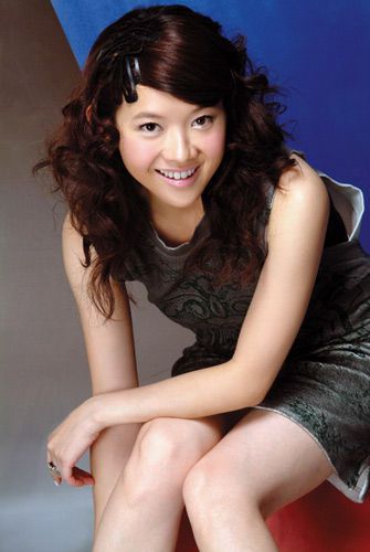 清纯美女曾宝仪高清写真