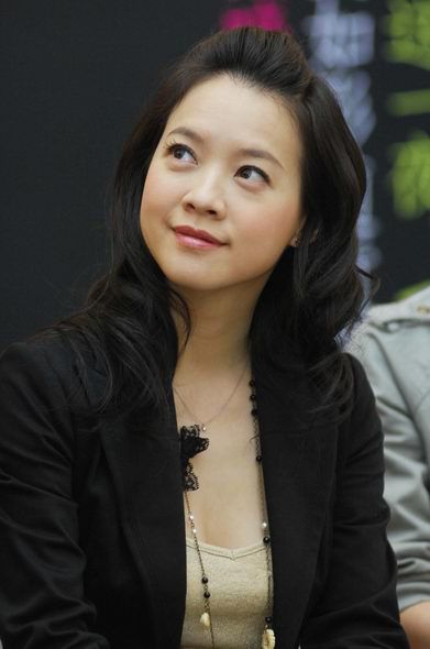 清纯美女曾宝仪高清写真