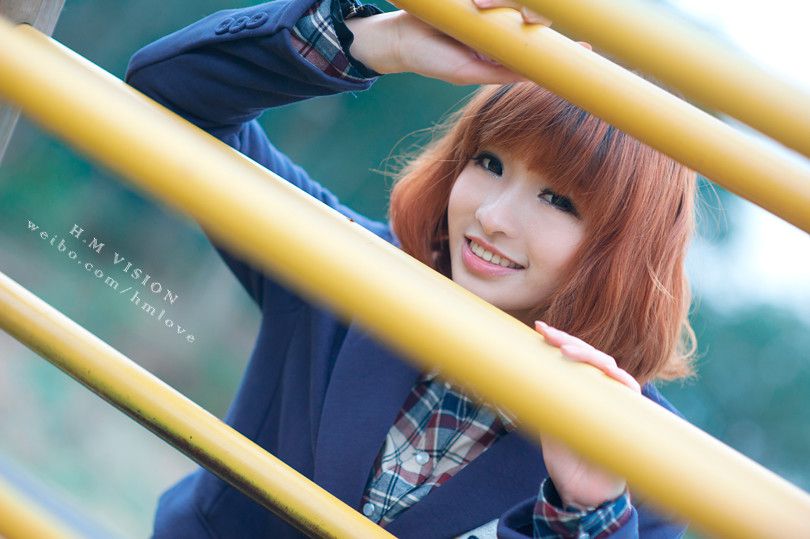 甜美学生制服小清新户外写真