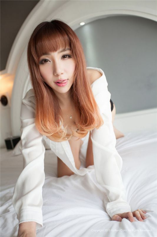 性感豹纹内衣美女私房迷人爆乳