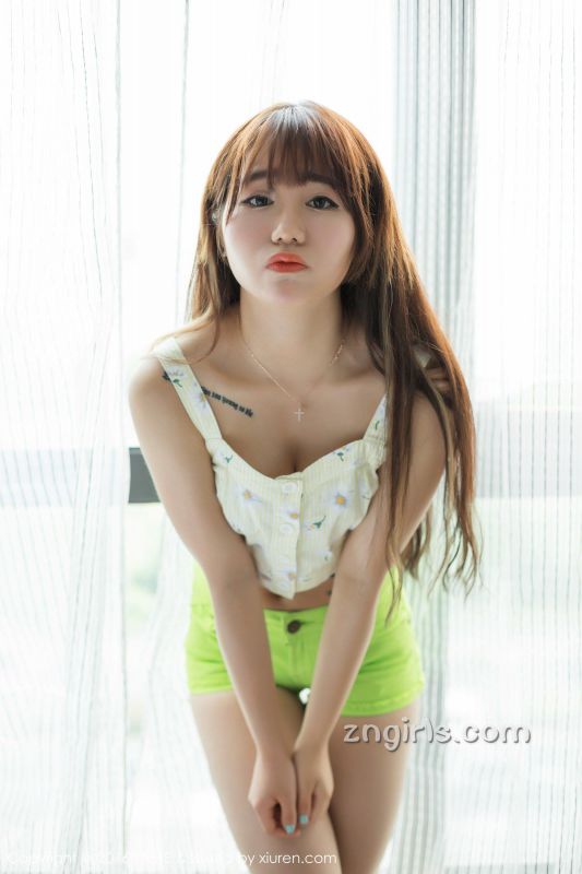 TASTE中国模特美女鱼子酱宝saki私房照写真