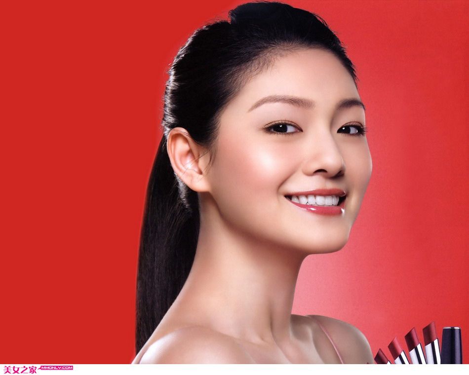 大S徐熙媛最新魅力造型写真