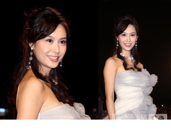 清纯美女朱茵大秀迷人爆乳