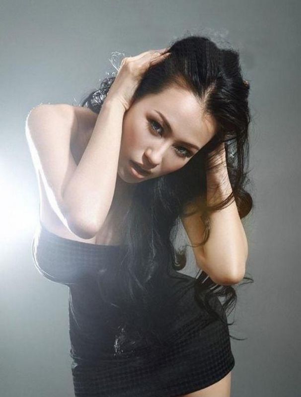 瑜伽女神母其弥雅高清写真