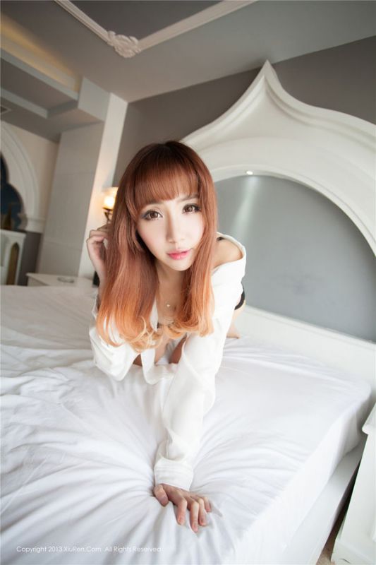性感豹纹内衣美女私房迷人爆乳