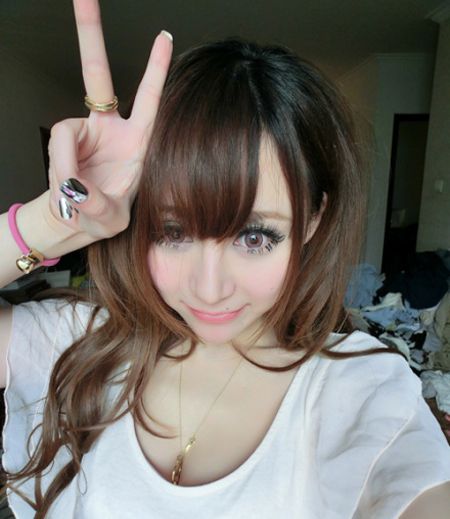 可爱俏皮美女陈美心卖萌写真